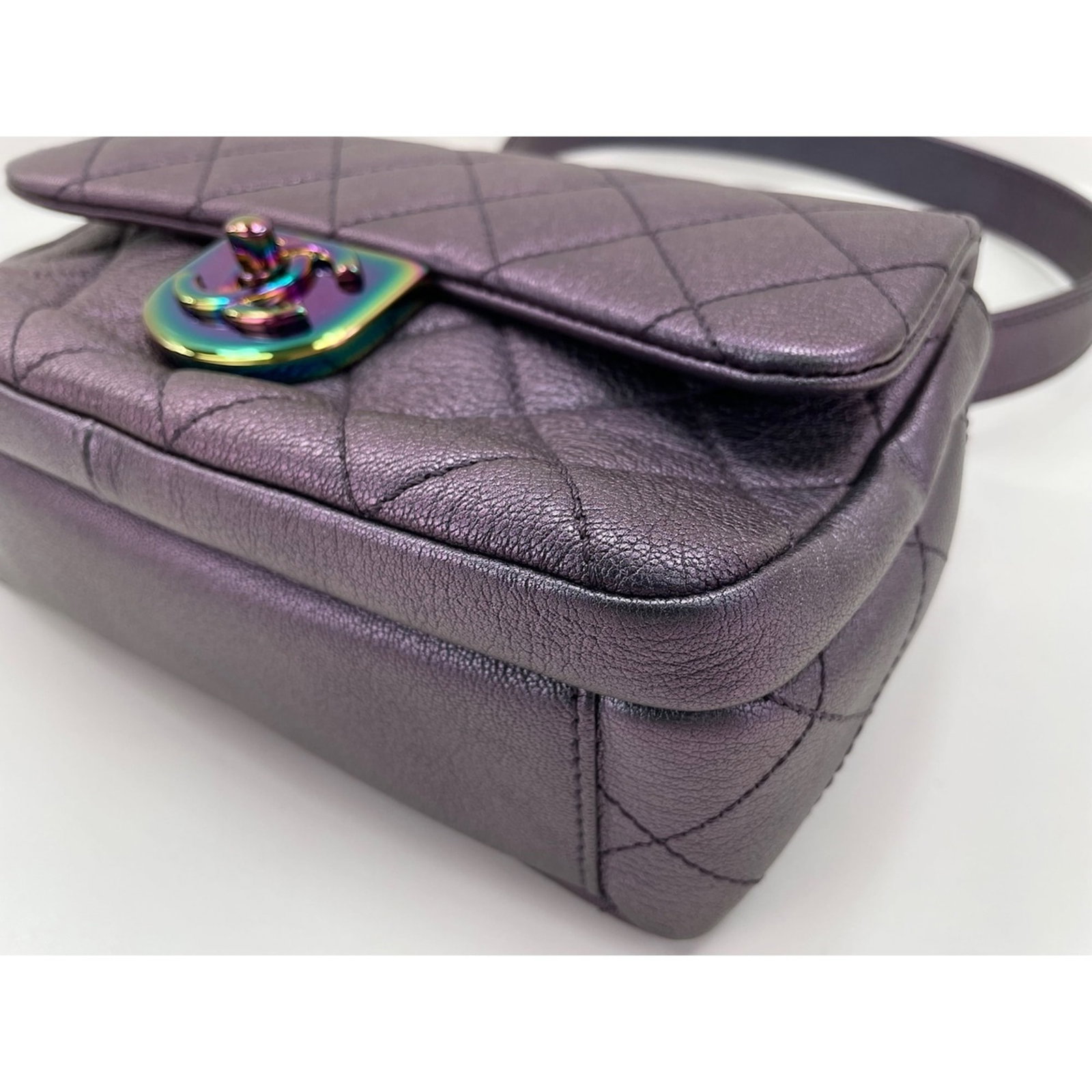 Shoulder Bag by Chanel - 7