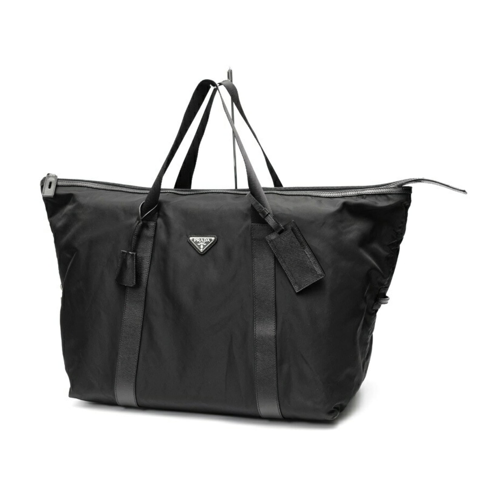 Boston Bag Fabric Leather: Boston Bag Fabric Leather Boston Bag Fabric Leather is a stylish and versatile accessory made from high-quality fabric and leather. Measuring 40cm x 44cm x 24cm, this compact bag features a sleek blac
