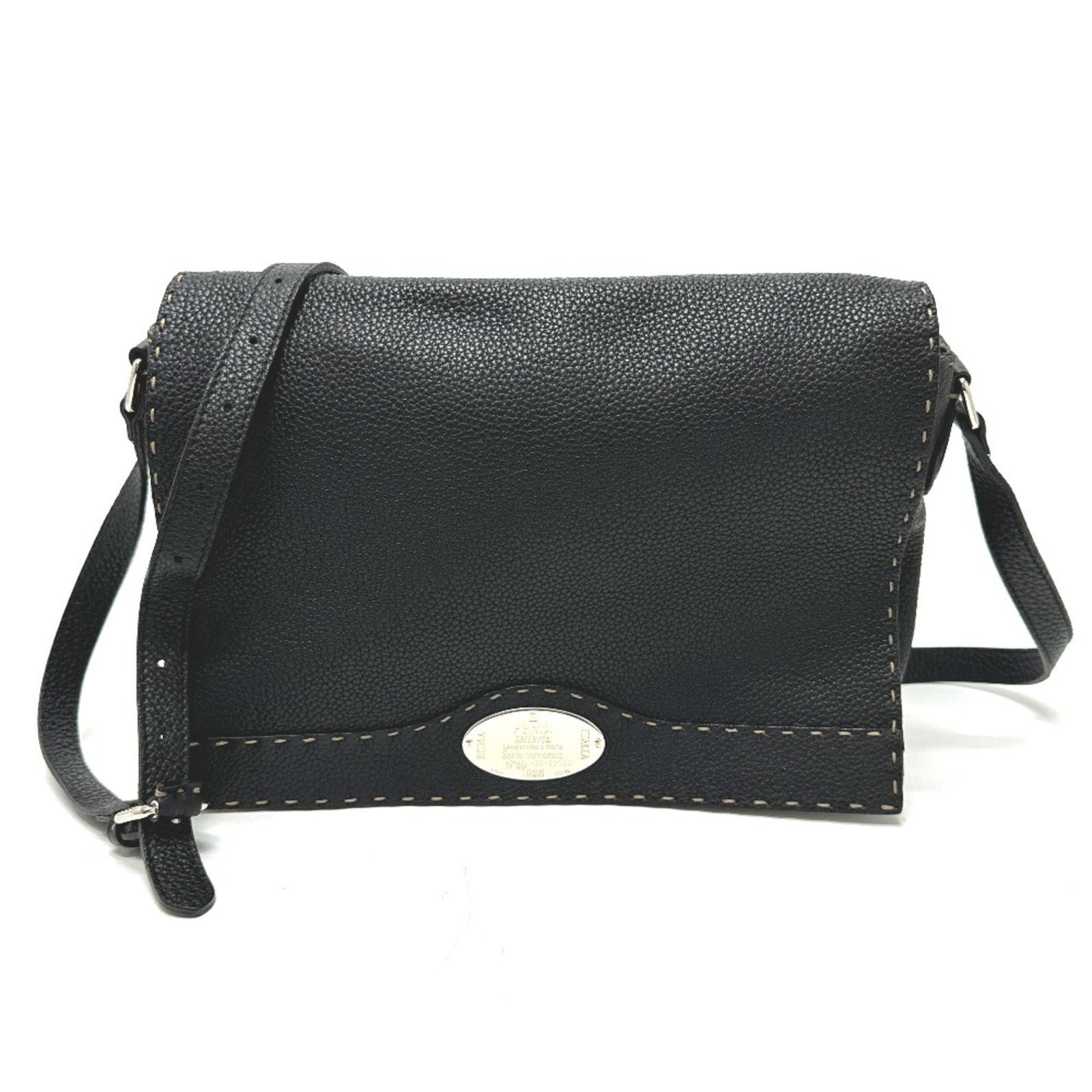 Shoulder Bag Leather: Shoulder Bag Leather Black leather shoulder bag with a classic design, measuring 31.5cm x 25cm x 7cm. The bag features a long shoulder strap that reaches 49.6 inches, making it a versatile accessory