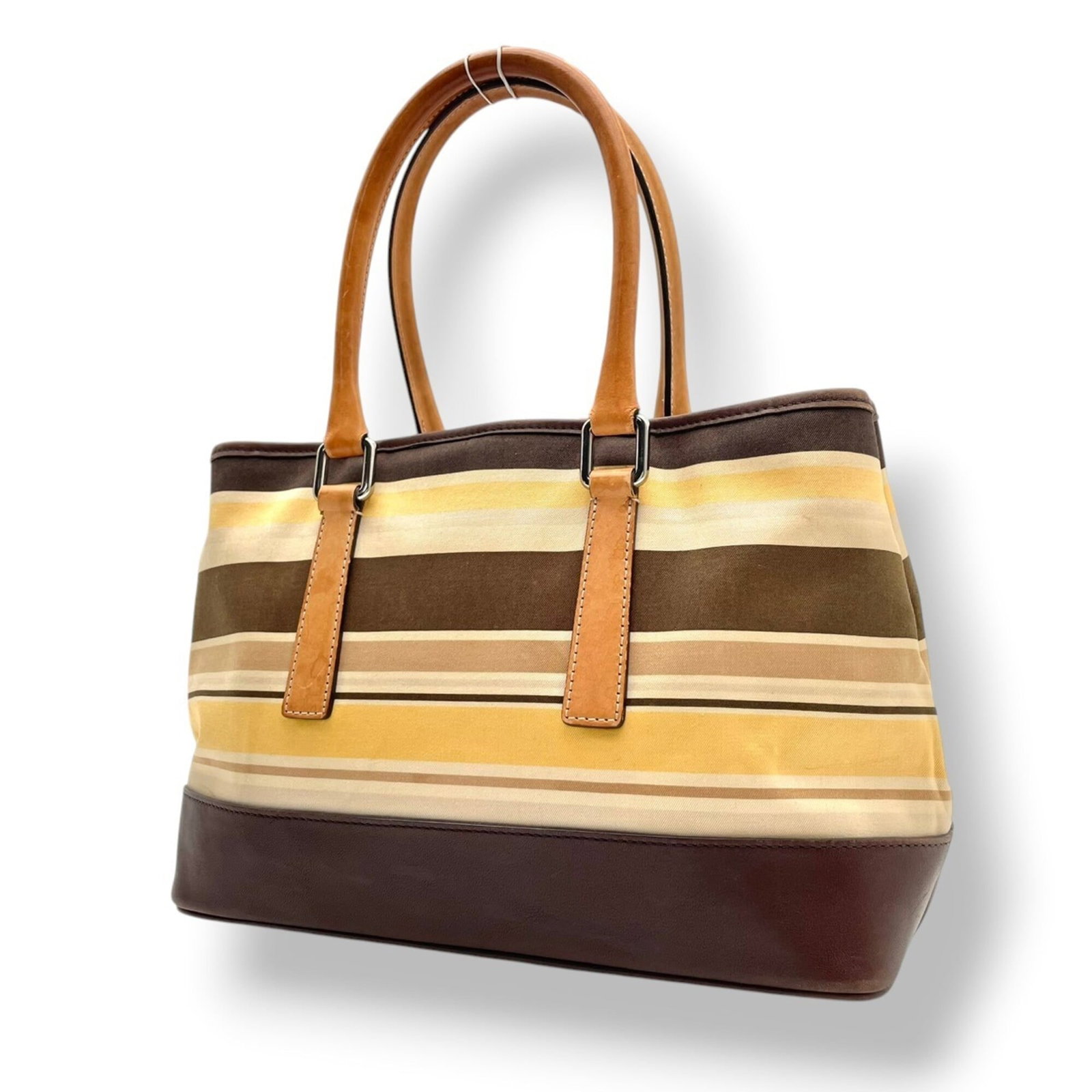 Canvas Leather Tote Bag Handbag Coach: Canvas Leather Tote Bag Handbag Coach Canvas and leather combine in this Coach tote bag, offering a classic design with a natural beige and brown color palette. Measuring 20cm x 35cm x 11cm, it