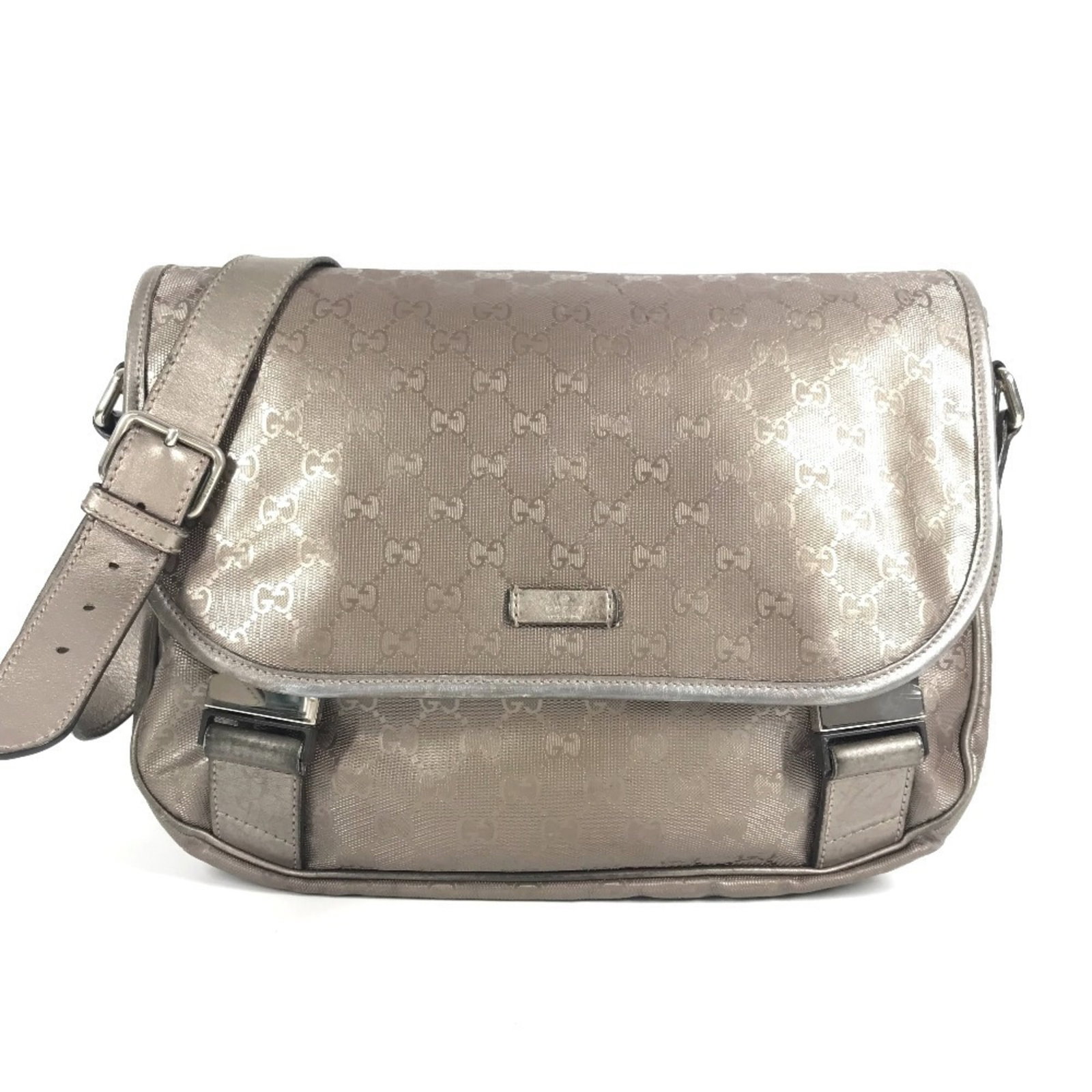 Gucci Messenger Bag Shoulder Bag Gg Imprim Leather: Gucci Messenger Bag Shoulder Bag Gg Imprim Leather Gucci's GG Imprim Leather Messenger Bag is a stylish and versatile shoulder bag, measuring 23cm x 32cm x 11cm. The metallic GG Imprim leather adds a