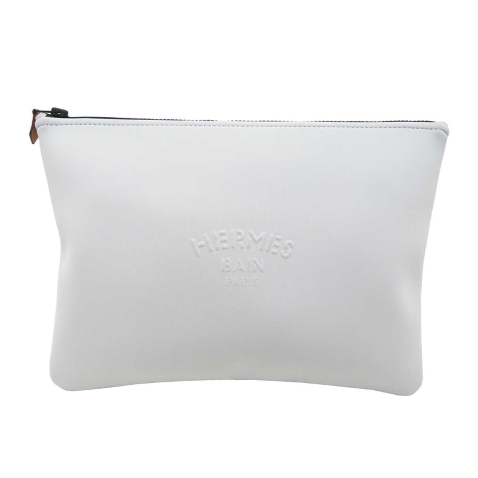 Hermes Pouch Cotton: Hermes Pouch Cotton Polyamide and cotton blend creates a durable and comfortable pouch, measuring 23cm x 32cm x 2cm. The gray color adds a touch of sophistication, while the sleek design makes it easy