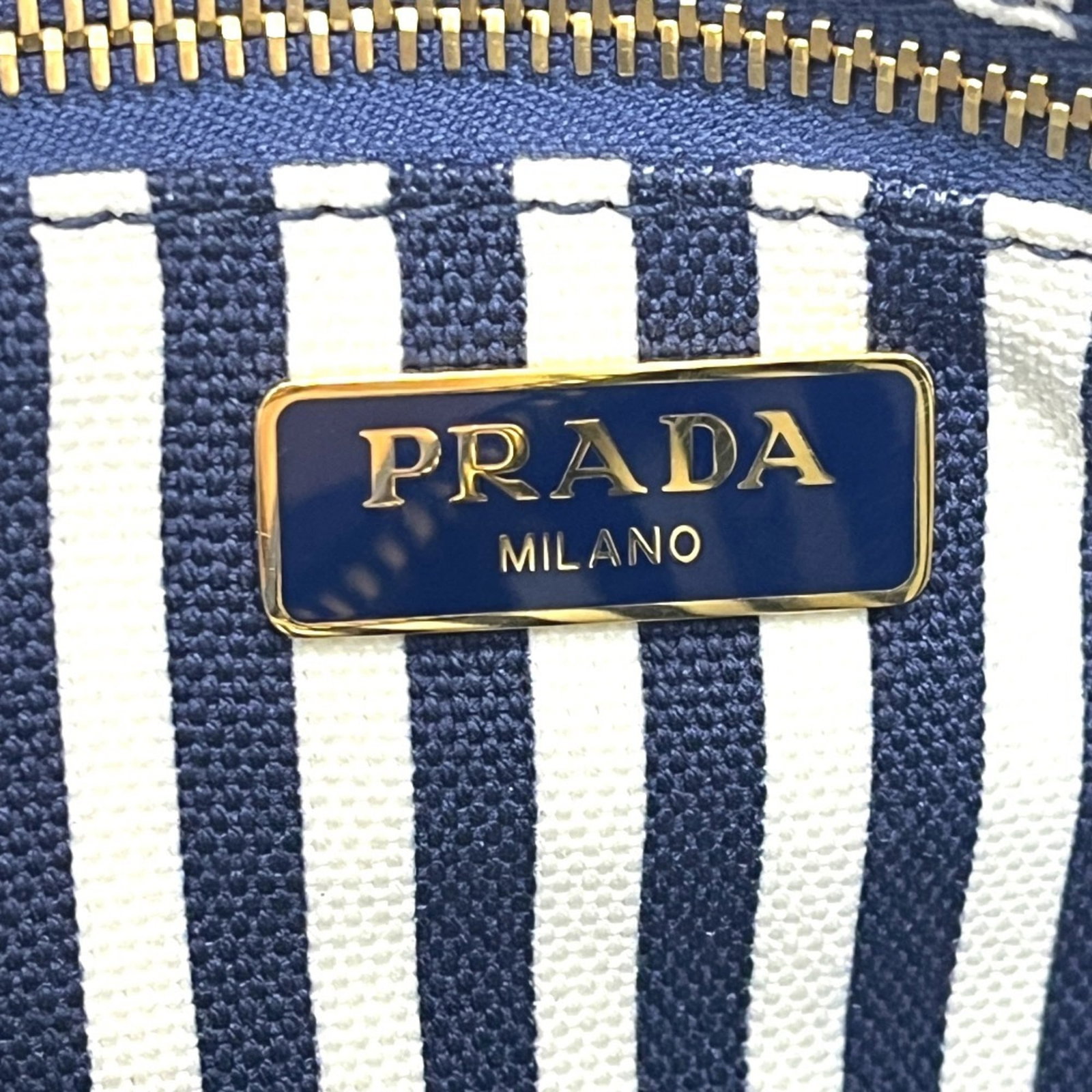 Canvas Pouch Prada - 12