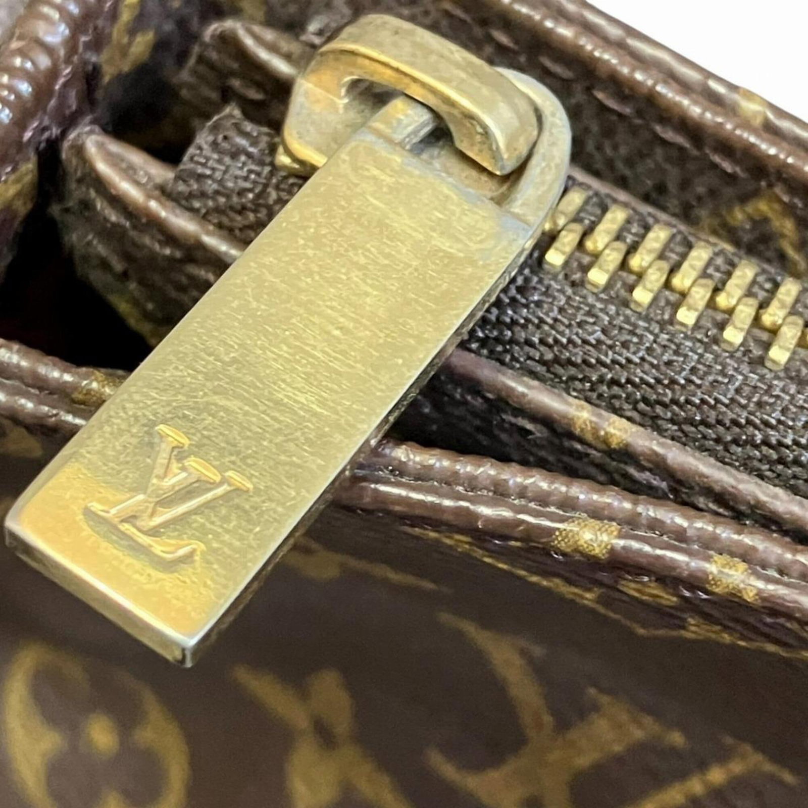 Louis Vuitton Monogram Handbag - 9