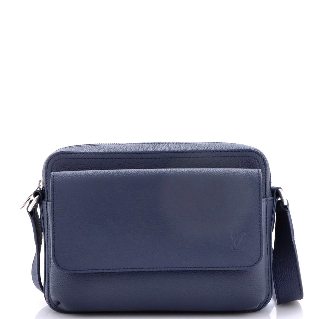 Aerogram Leather Boarding Messenger Vuitton Louis: Aerogram Leather Boarding Messenger Vuitton Louis Aerogram Leather Boarding Messenger Vuitton Louis is a unique blue leather messenger bag with a silver buckle and blue fabric interior. Measuring 6.5"