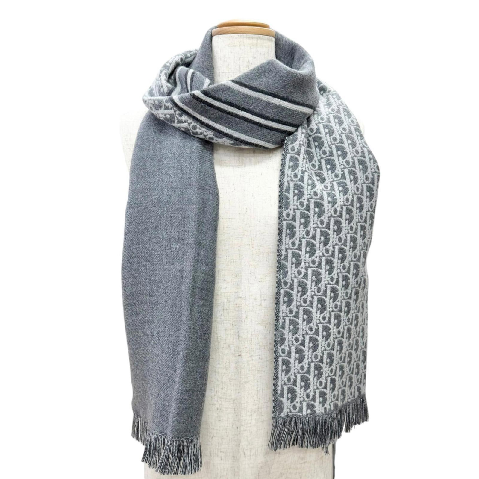 Stole Wool Dior - 2
