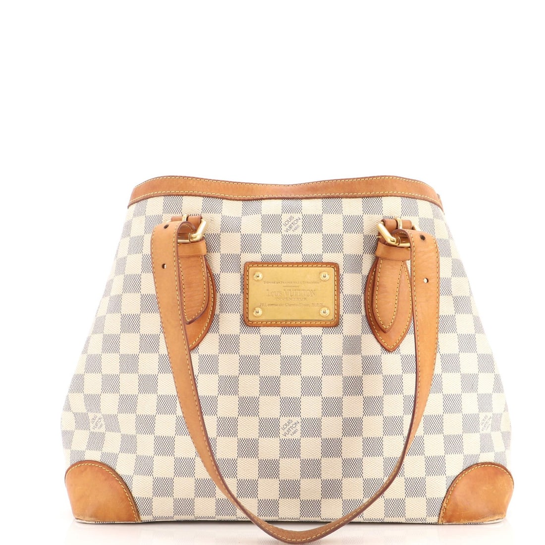 Handbag Damier Louis Vuitton Hampstead MM: Handbag Damier Louis Vuitton Hampstead MM Canvas Coated Damier Louis Vuitton Hampstead MM Tote in White features a classic design with heavy corner wear, discoloration, and scuffs. The handbag boasts
