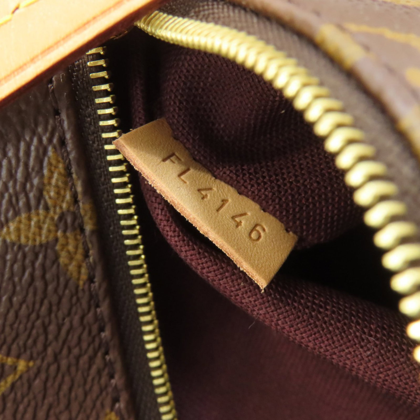 Louis Vuitton Monogram Tote - 7