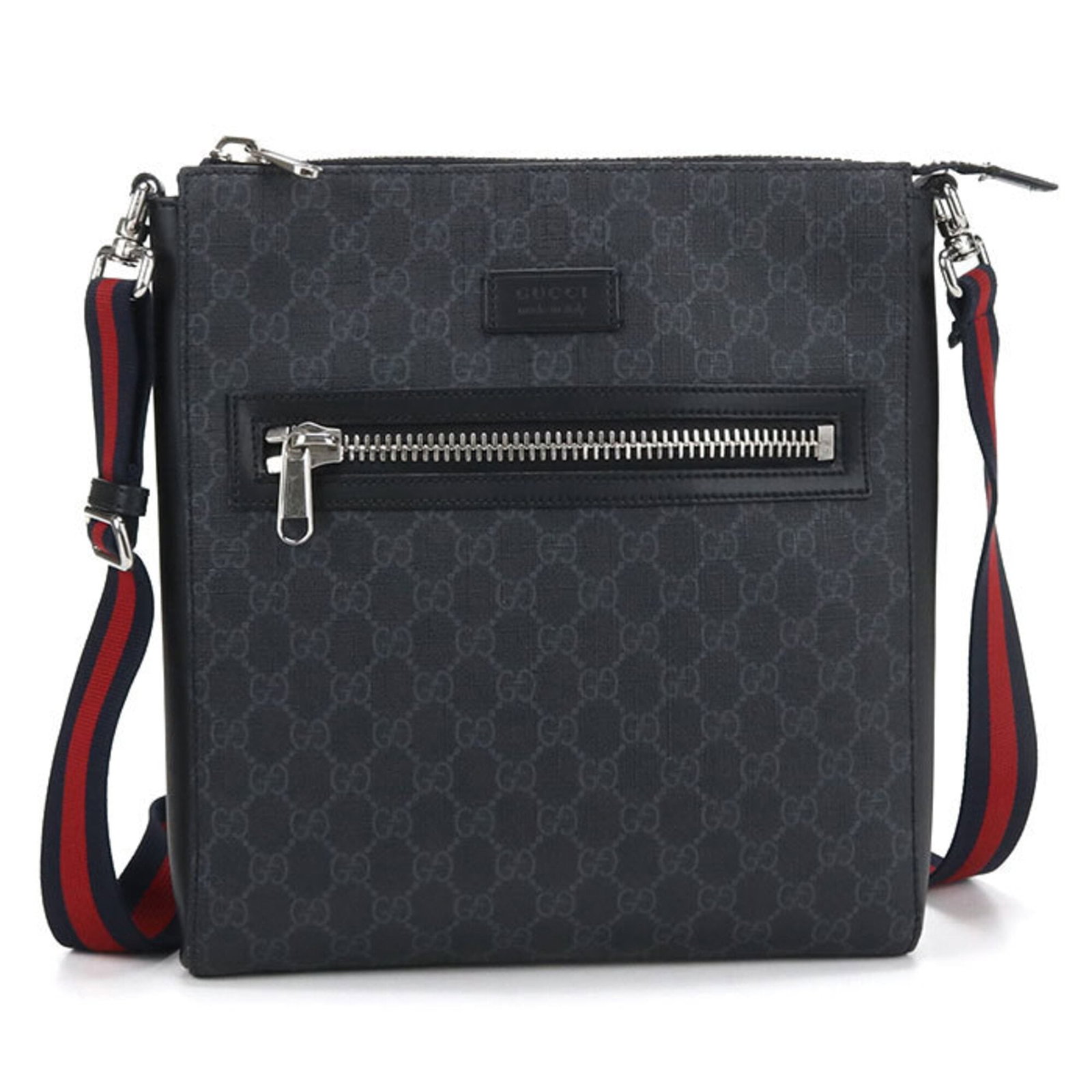 Shoulder Bag Pvc Gucci: Shoulder Bag Pvc Gucci Black PVC Gucci shoulder bag with silver hardware, measuring 30cm x 27cm x 4cm. Made from PVC material, this bag features a sleek and modern design. The bag's signature style is