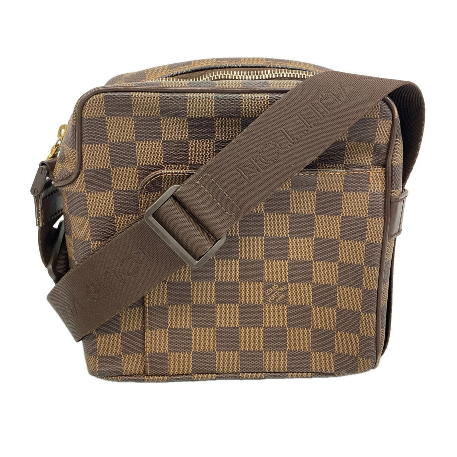 Shoulder Bag by Louis Vuitton: Shoulder Bag by Louis Vuitton Ebene-colored shoulder bag by Louis Vuitton, measuring 19cm x 19cm x 7cm. This stylish bag features a classic design with clean lines and a compact size, making it perfec