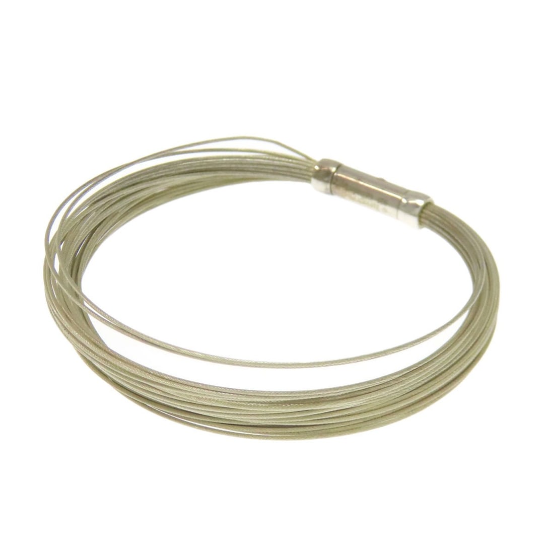 Silver Wirebracelet Tiffany&Co.: Silver Wirebracelet Tiffany&Co. Silver Wirebracelet from Tiffany&Co. features a sleek silver design with no main stone. This stylish bracelet showcases a sophisticated silver metal construction. The