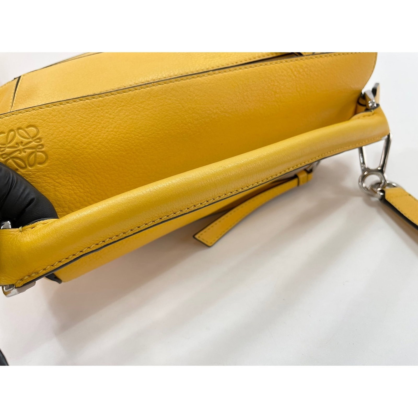 Shoulder Bag - 7