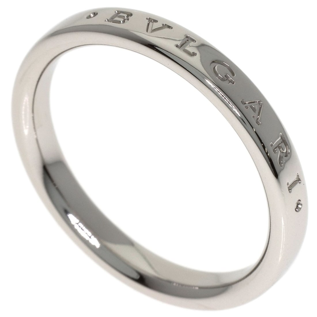 Feddy Platinum Pt950 Bvlgari Logo Ring: Feddy Platinum Pt950 Bvlgari Logo Ring Platinum Pt950 Bvlgari Logo Ring available in size 9.25(US) with a silver metal exterior and 950 purity. This ring features the iconic BVLGARI logo, a hallmark