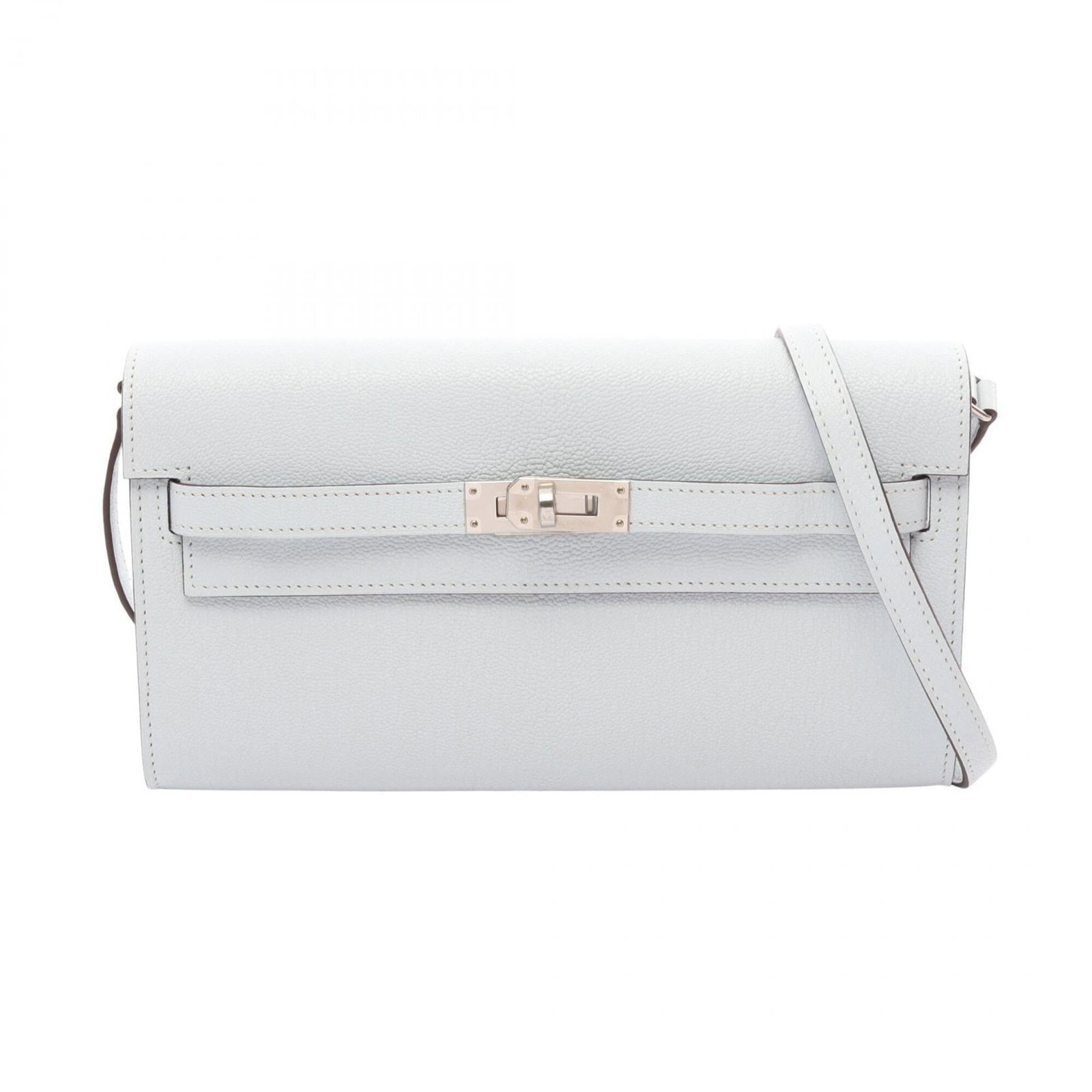 Chevre leather shoulder bag Hermes: Chevre leather shoulder bag Hermes Chevre leather shoulder bag from Hermes, featuring a vibrant blue hue and a compact size of 11.5cm x 20.5cm x 3.5cm. This stylish bag boasts high-quality chevre