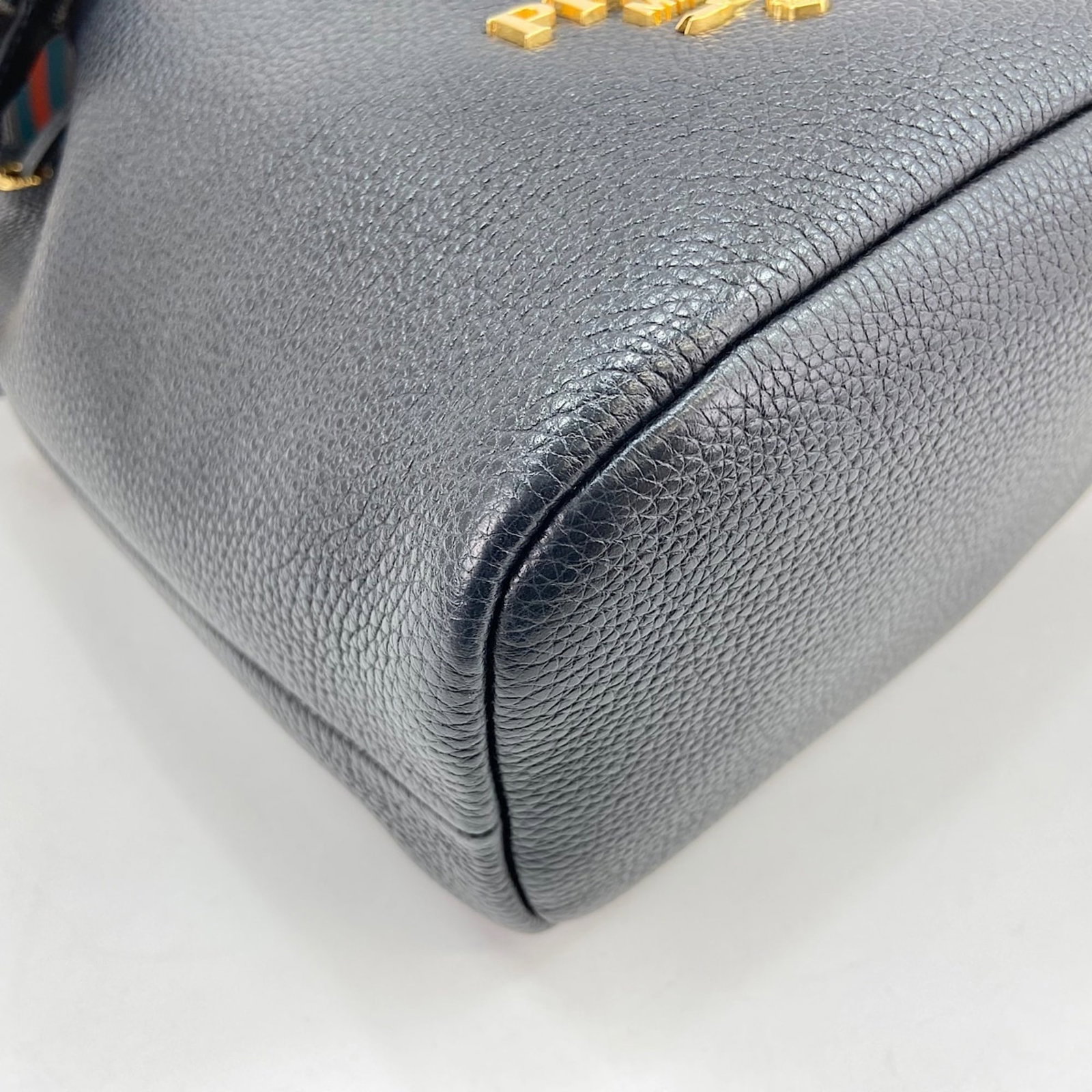 Handbag Leather Prada - 8
