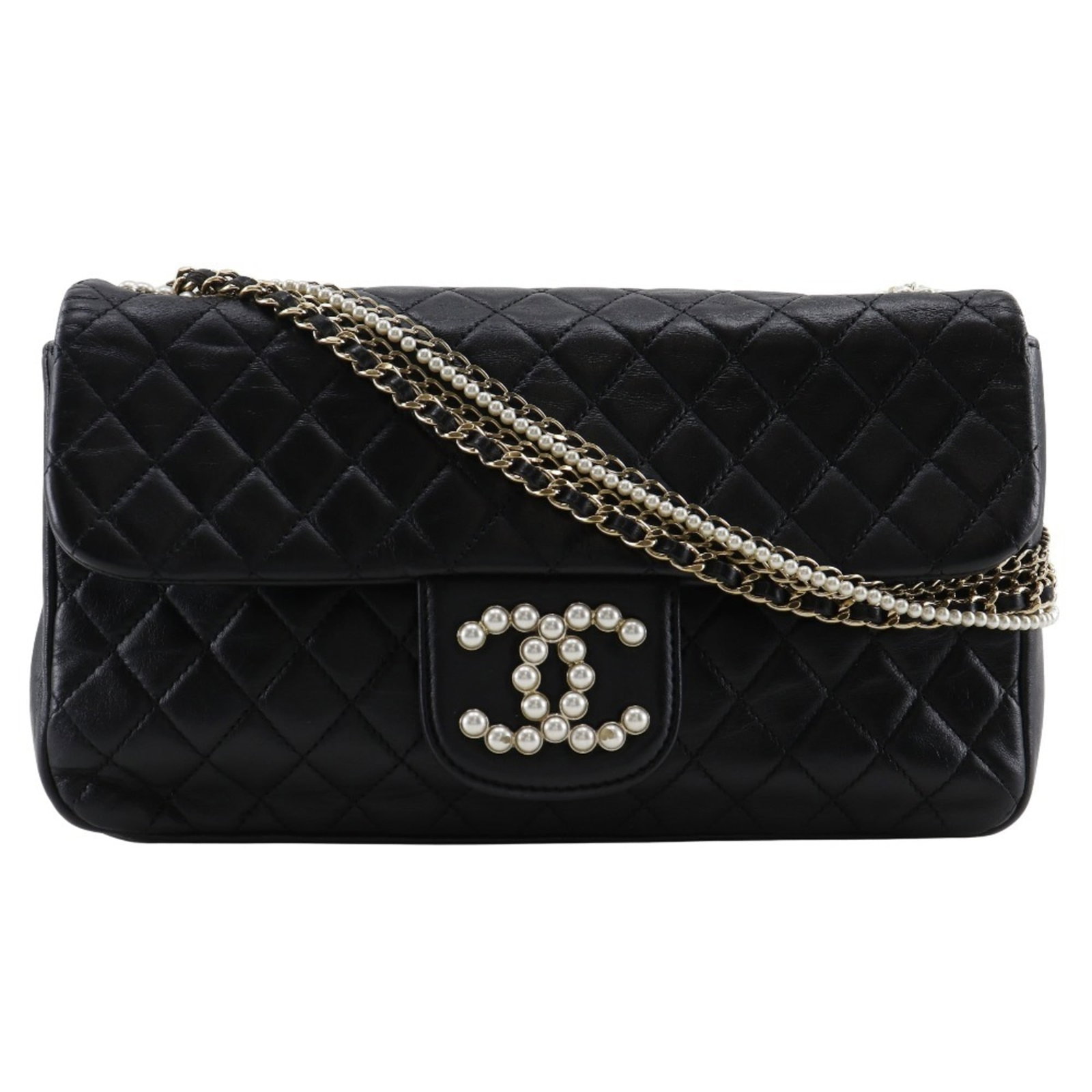 Shoulder Bag Leather Chanel: Shoulder Bag Leather Chanel The Matelasse Shoulder Bag from Chanel's A39011 line is crafted from luxurious lambskin leather, boasting a sleek black finish. This stylish shoulder bag features a secure 