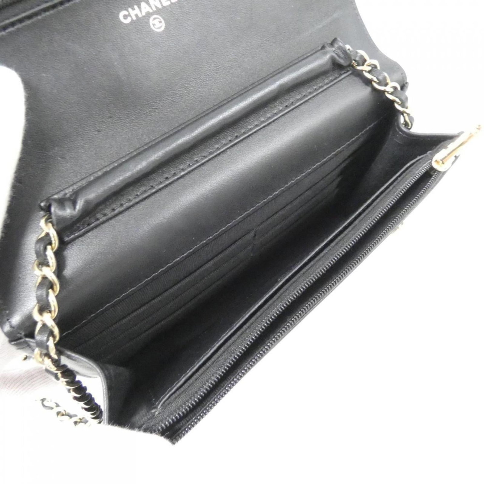 Chain shoulder leather wallet - 10