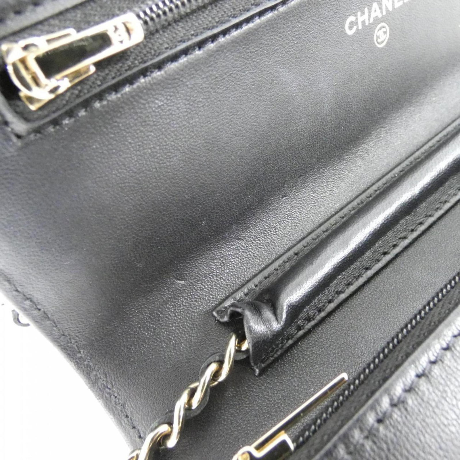 Chain shoulder leather wallet - 9