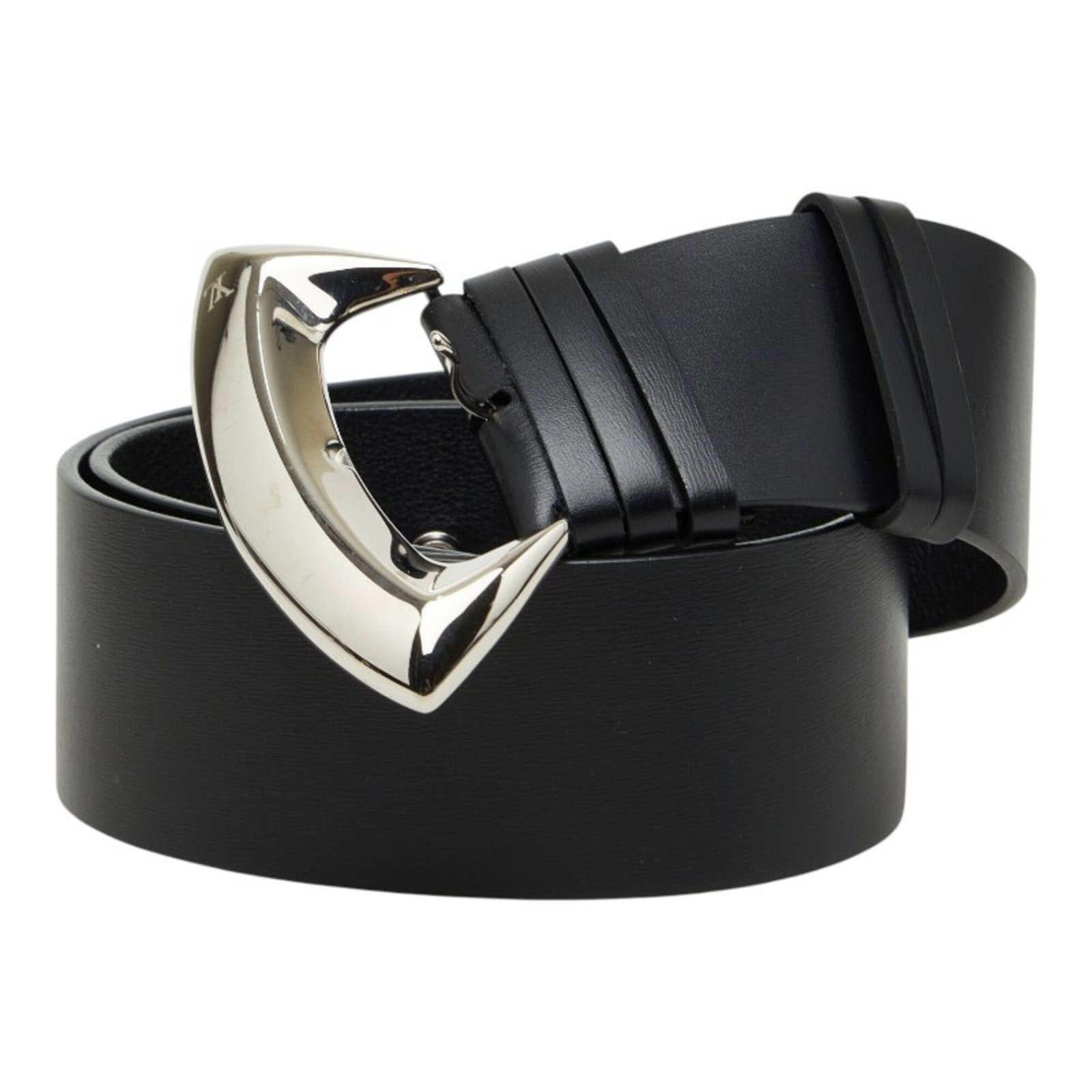 Standard belt by Louis Vuitton: Standard belt by Louis Vuitton Standard belt by Louis Vuitton, crafted from high-quality black leather, features a classic design with a length range of 53cm to 64cm. This timeless accessory is made f