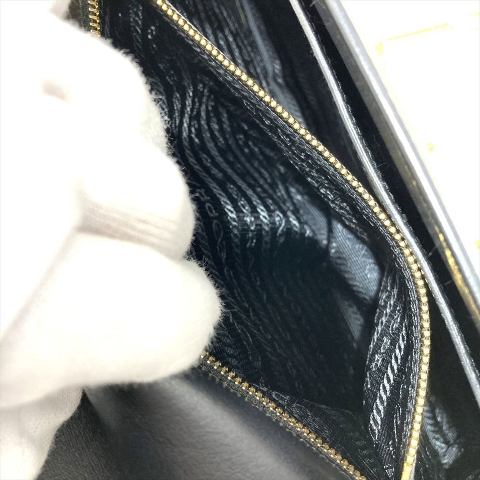 Shoulder Bag Leather Prada - 8