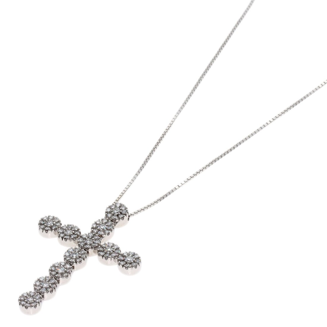 Crystal Cross Diamond Necklace Gold Damiani K18 White: Crystal Cross Diamond Necklace Gold Damiani K18 White K18 White Gold Damiani Necklace with a stunning Crystal Cross Diamond design. This elegant necklace boasts a striking silver metal exterior and fe