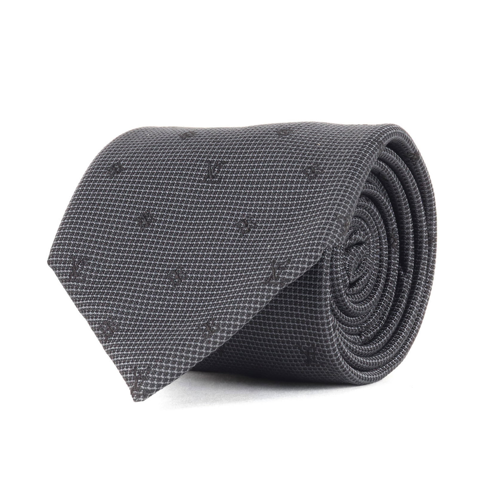 Louis Vuitton Cravat Silk 100%: Louis Vuitton Cravat Silk 100% Silk cravat from Louis Vuitton, made from 100% silk, features a navy color and measures 147.5cm in length and 9.5cm in width. This cravat is made from high-quality silk,