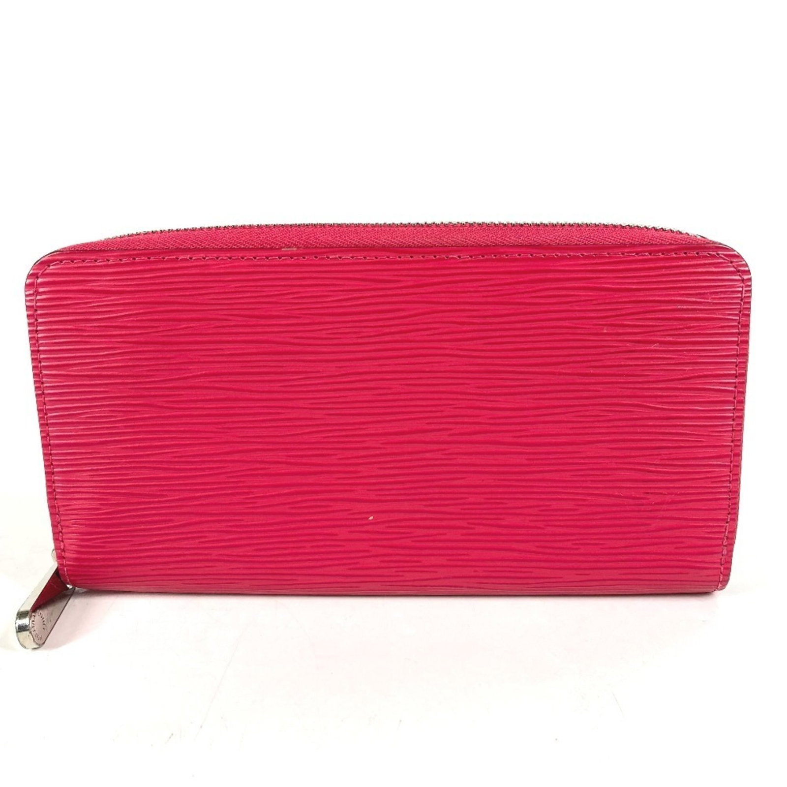 Louis Vuitton Long Wallet (Bi-Fold) Epi Leather: Louis Vuitton Long Wallet (Bi-Fold) Epi Leather The Louis Vuitton Long Wallet (Bi-Fold) Epi Leather is a stylish and functional accessory, crafted from high-quality Epi leather. Measuring 10cm x 19.5c