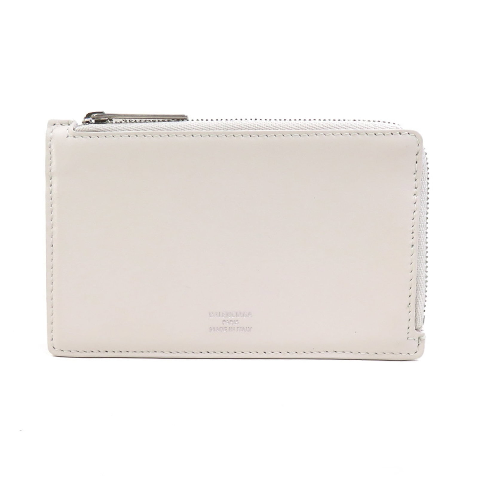 Card case Leather Balenciaga: Card case Leather Balenciaga This Balenciaga card case is crafted from high-quality leather, featuring a classic design with clean lines and a timeless aesthetic. Measuring 8.5cm x 13.5cm, it