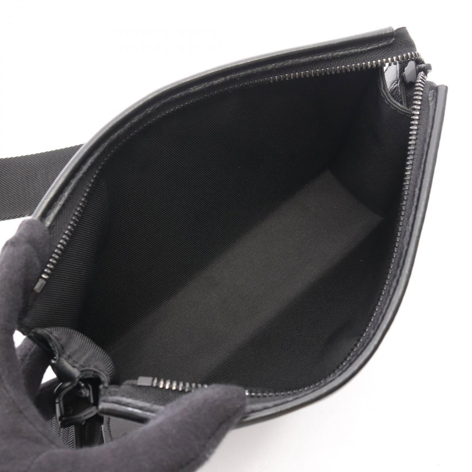 Shadow Monogram Shoulder Bag Louis Vuitton - 3