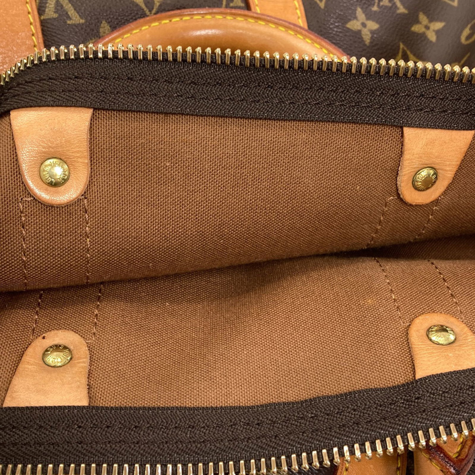 Louis Vuitton Monogram Handbag - 10