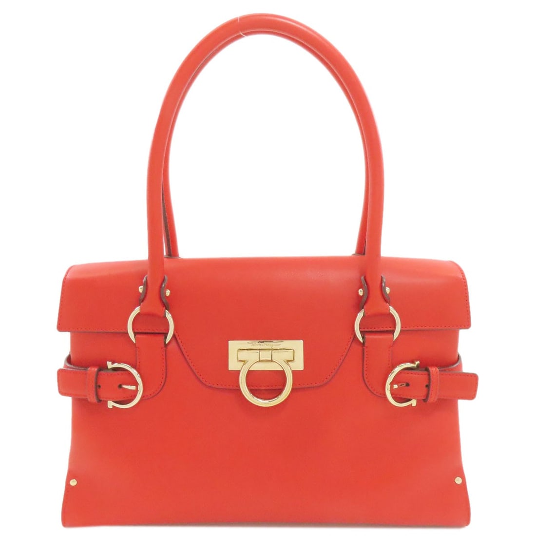 Salvatore Ferragamo Gancinihardware Tote Bag Leather: Salvatore Ferragamo Gancinihardware Tote Bag Leather Item Specifics: Brand: Salvatore Ferragamo Style: Tote Bag Color: Red Type: Tote Bag Exterior Color: Red Exterior Material: Leather Product Disclai