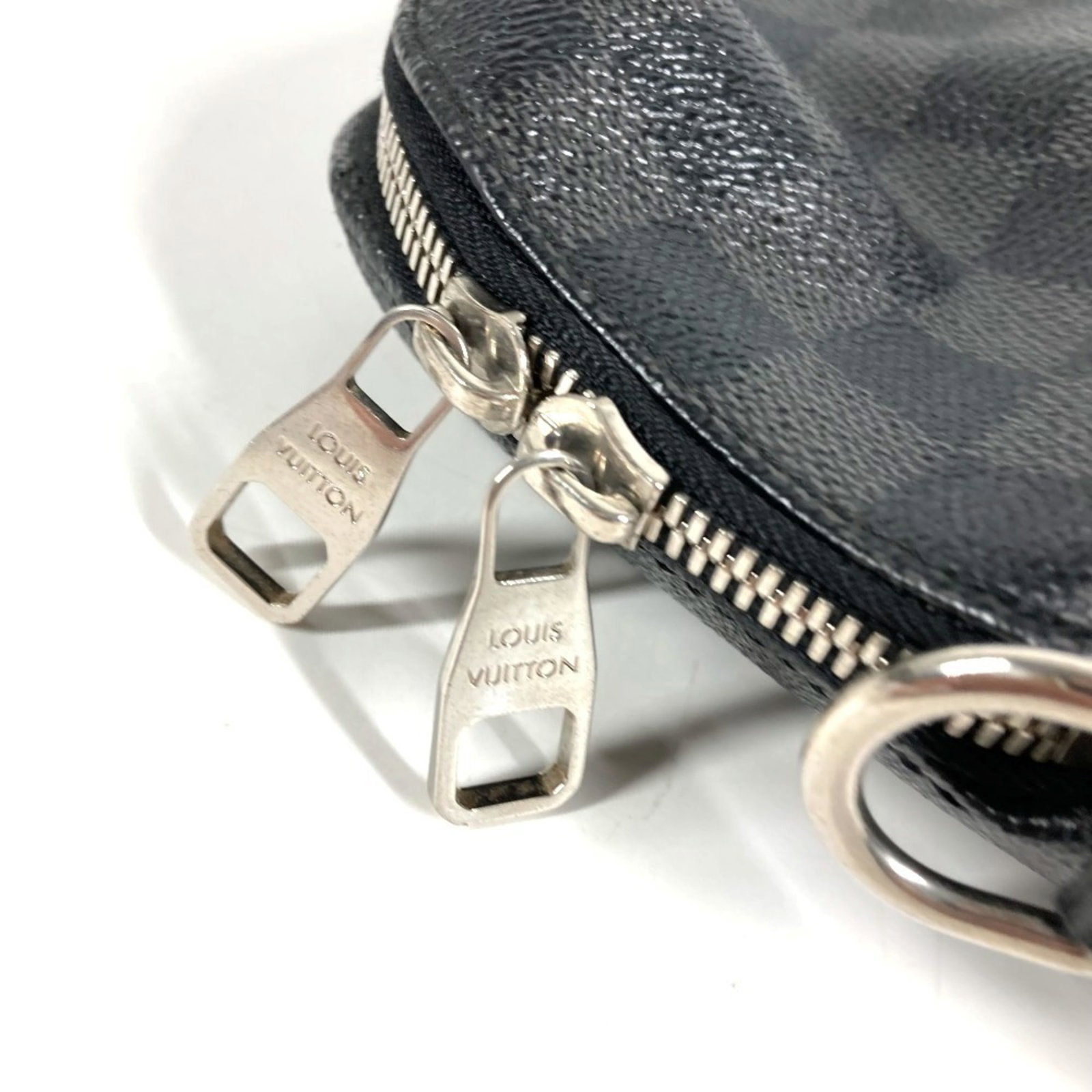 Louis Vuitton Damier Graphite Briefcase - 9