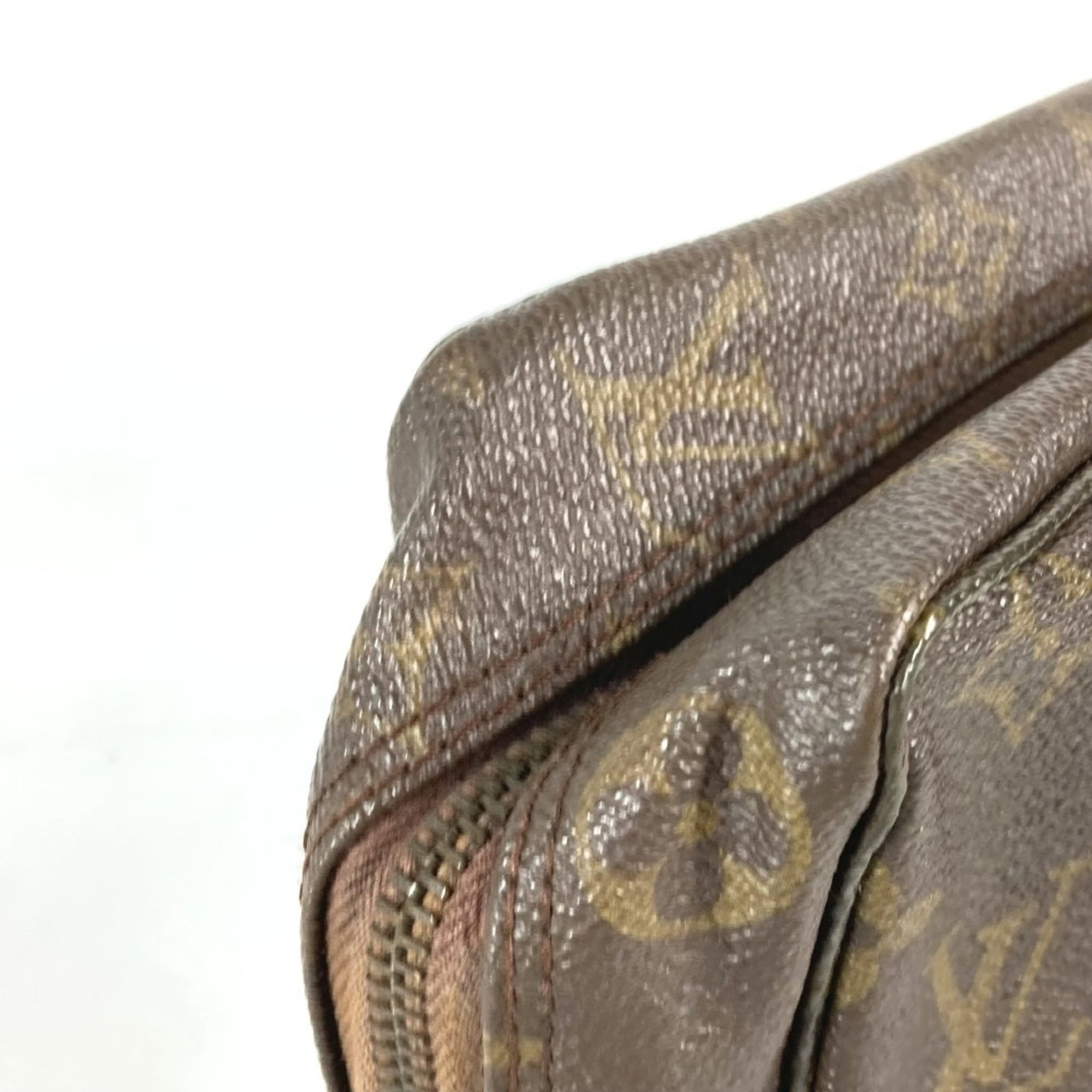 Monogram Pouch Louis Vuitton - 9