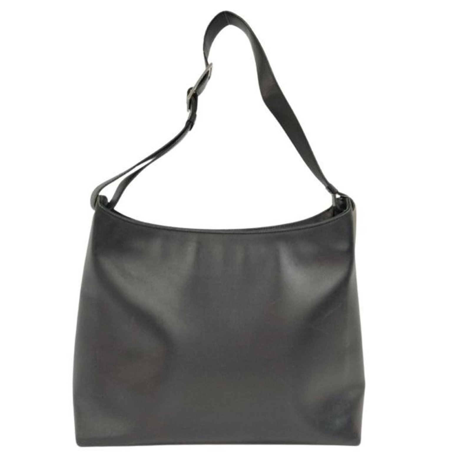 Ferragamo Leather Shoulder Bag: Ferragamo Leather Shoulder Bag Black leather shoulder bag from Salvatore Ferragamo, featuring a sleek design with a 25cm x 29cm x 8cm size. Made from high-quality leather, this bag boasts a timeless