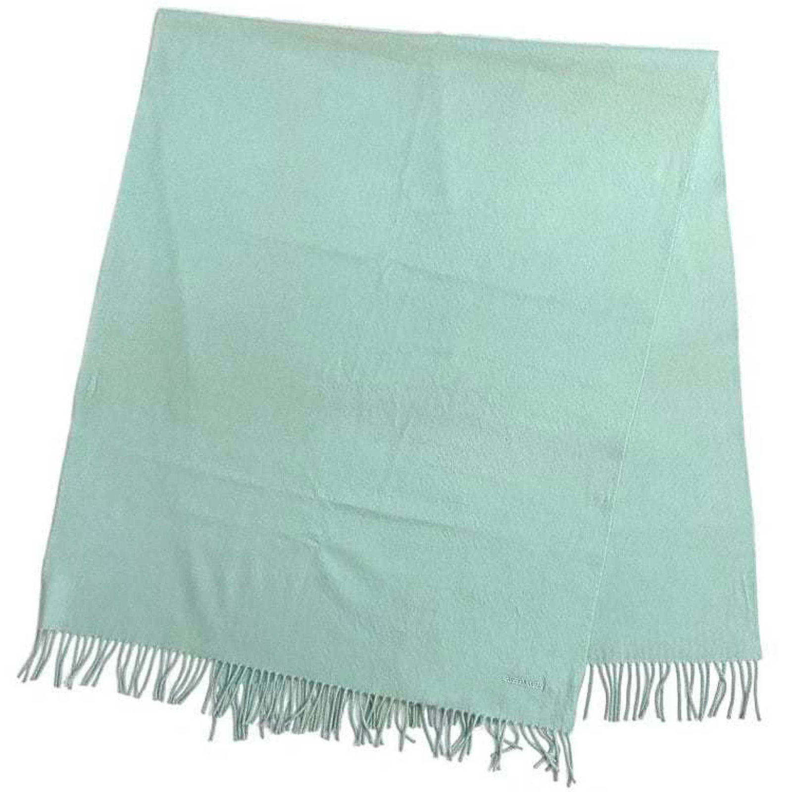 Hermes Stole Cashmere: Hermes Stole Cashmere The Hermes Stole Cashmere is a stunning piece of craftsmanship, boasting 100% cashmere material and a light blue hue. Spanning 1.82m x 72cm, this stole is a statement piece that 