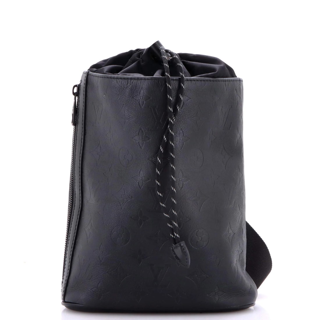 Monogram Shadow Leather Louis Vuitton Sling Chalk Bag: Monogram Shadow Leather Louis Vuitton Sling Chalk Bag Black Monogram Shadow Leather Louis Vuitton Sling Chalk Bag with a classic design and timeless style, featuring a signature monogram pattern and a