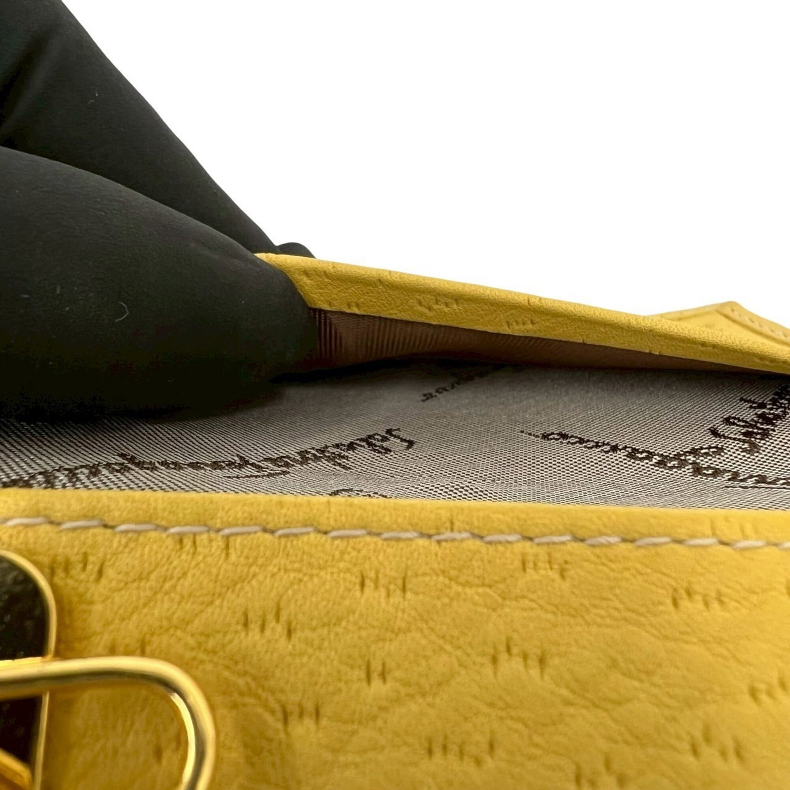 Ferragamo Leather Keycase Salvatore - 9