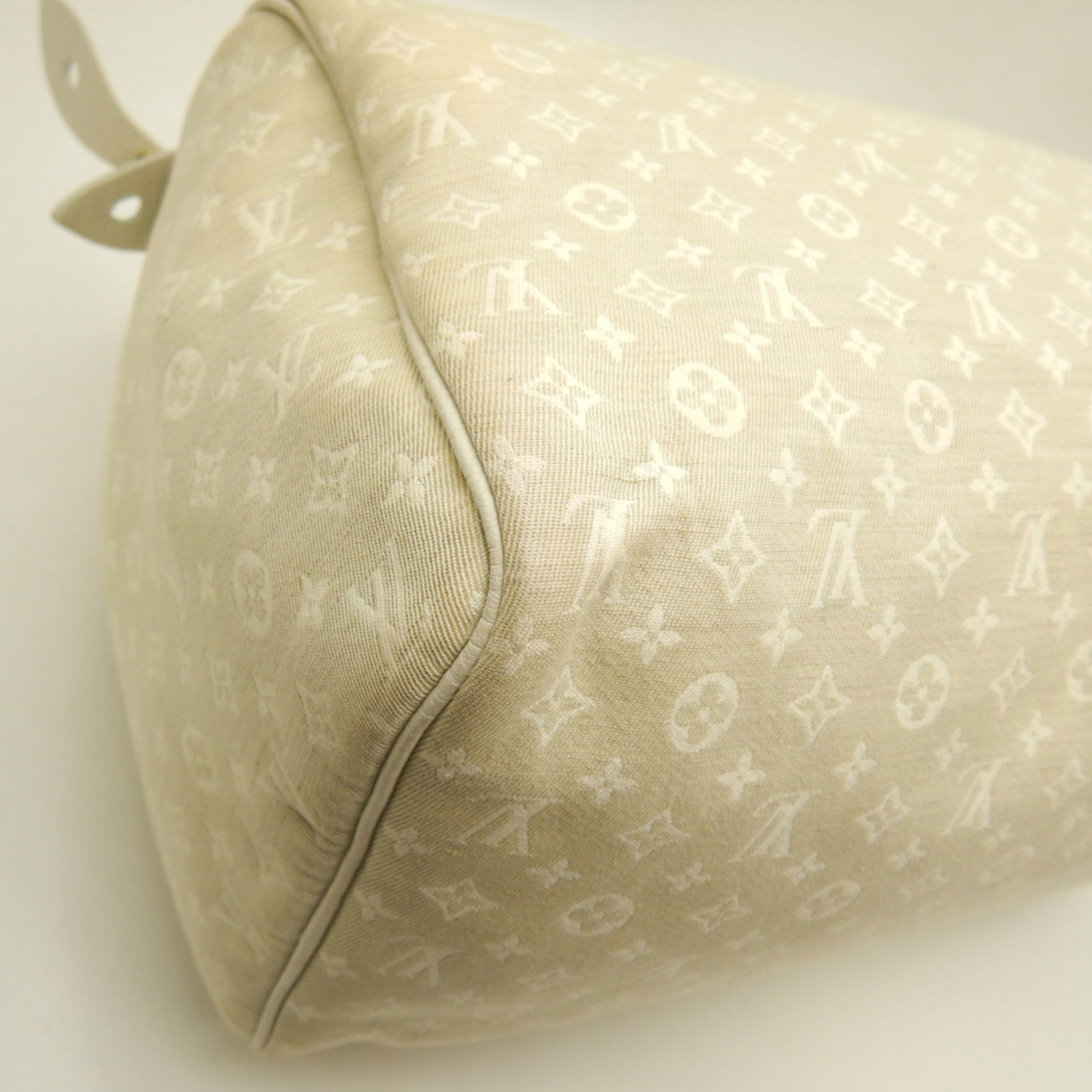 Louis Vuitton Handbag Monogram Mini Lin - 17