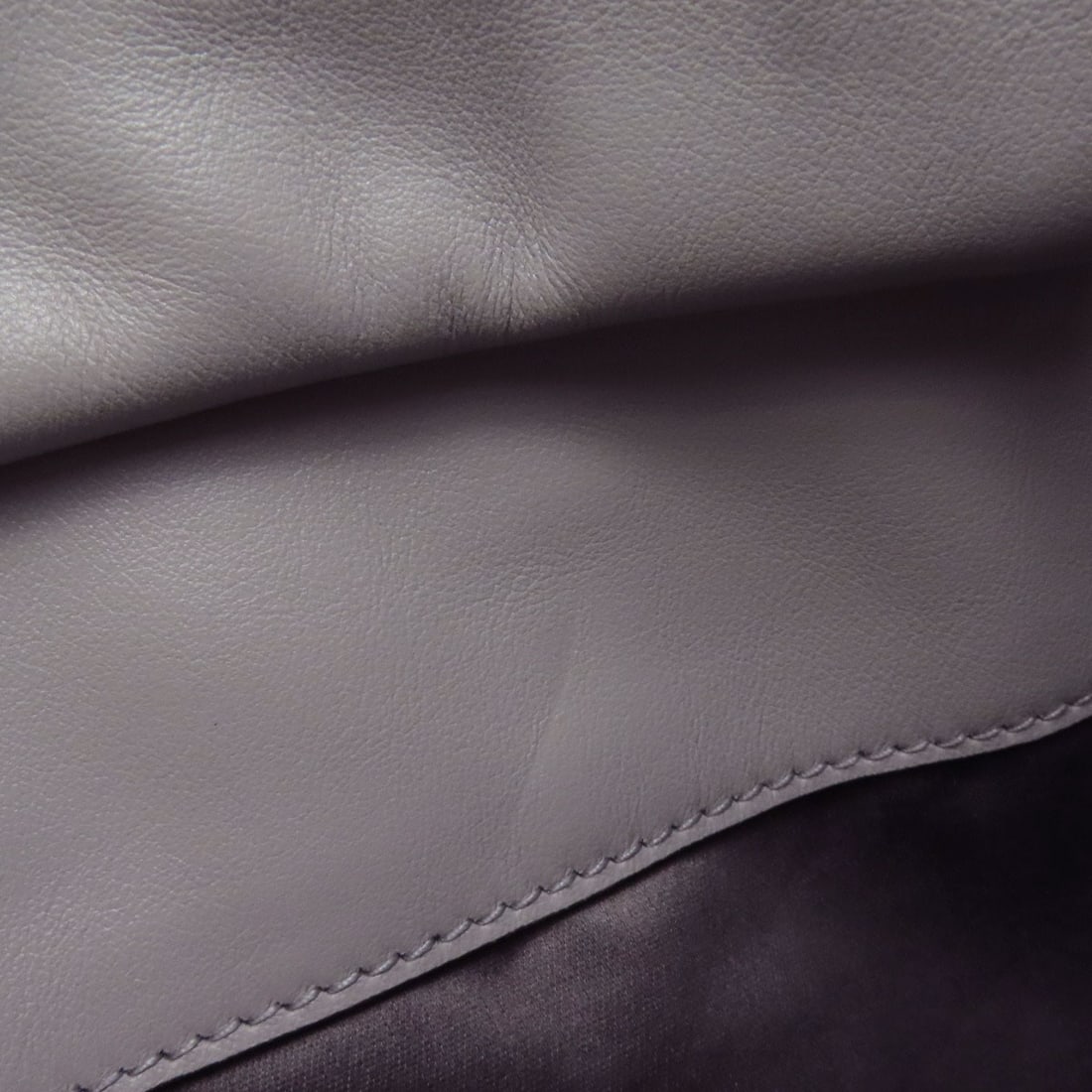 Logo Tote Bag Leather - 10