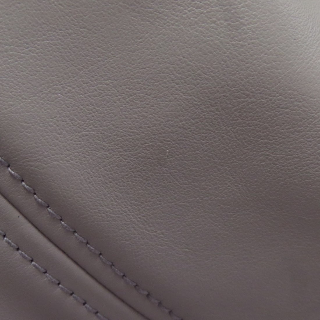 Logo Tote Bag Leather - 18