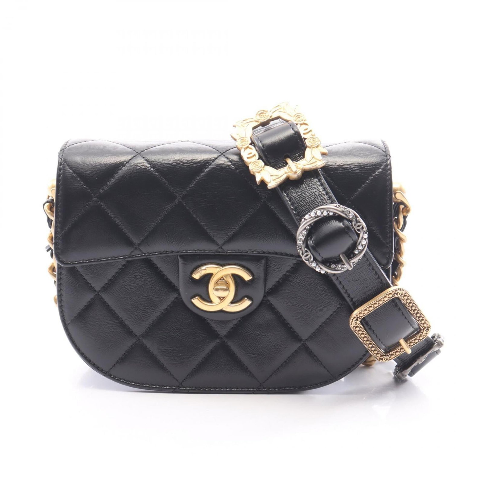 Shoulder Bag Leather Handbag Chanel: Shoulder Bag Leather Handbag Chanel Black leather shoulder bag from Chanel, measuring 14cm x 18.5cm x 5cm. This sleek and stylish handbag features high-quality leather construction, perfect for