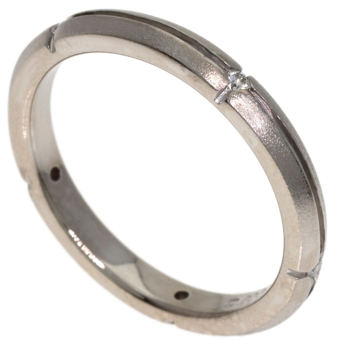 Streammerica Tiffany&Co. K18 White Gold Diamond Ring: Streammerica Tiffany&Co. K18 White Gold Diamond Ring K18 White Gold Diamond Ring from Tiffany&Co. boasts a striking silver metal exterior and a main stone of diamond, set in an open ring closure.
