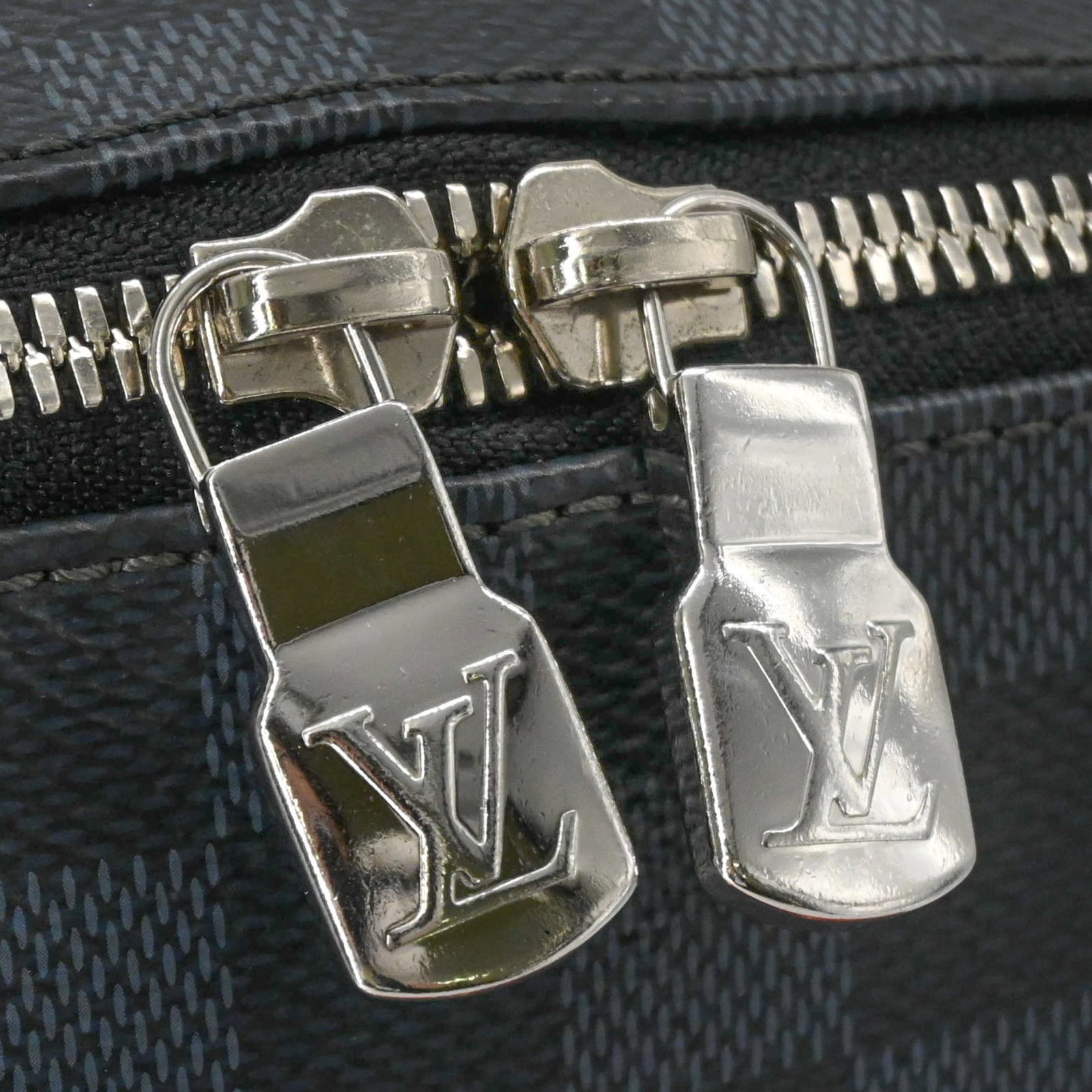 Canvas Louis Vuitton Backpack - 10