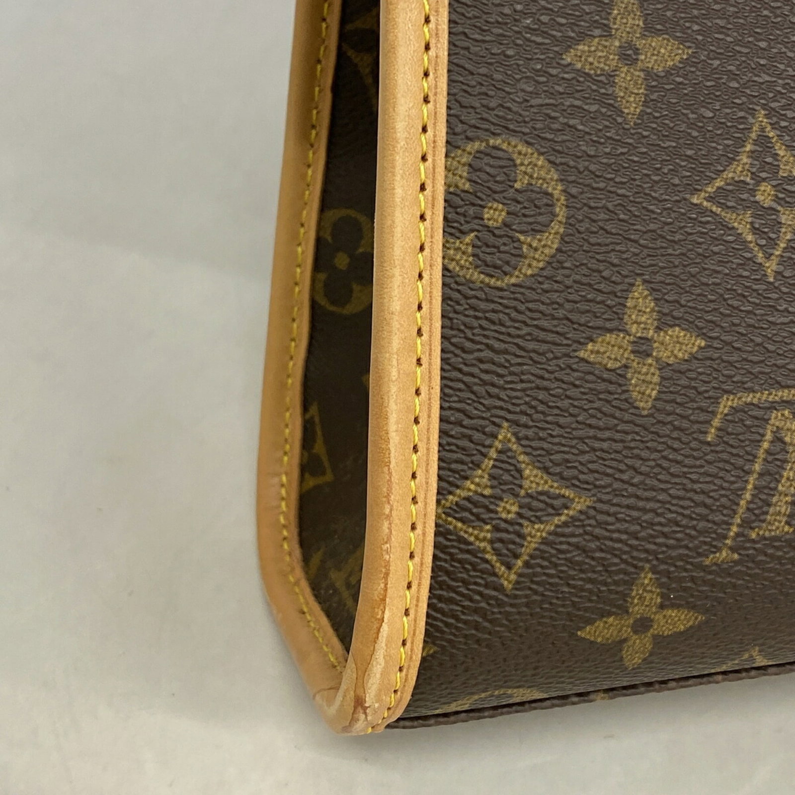 Handbag Louis Vuitton - 6