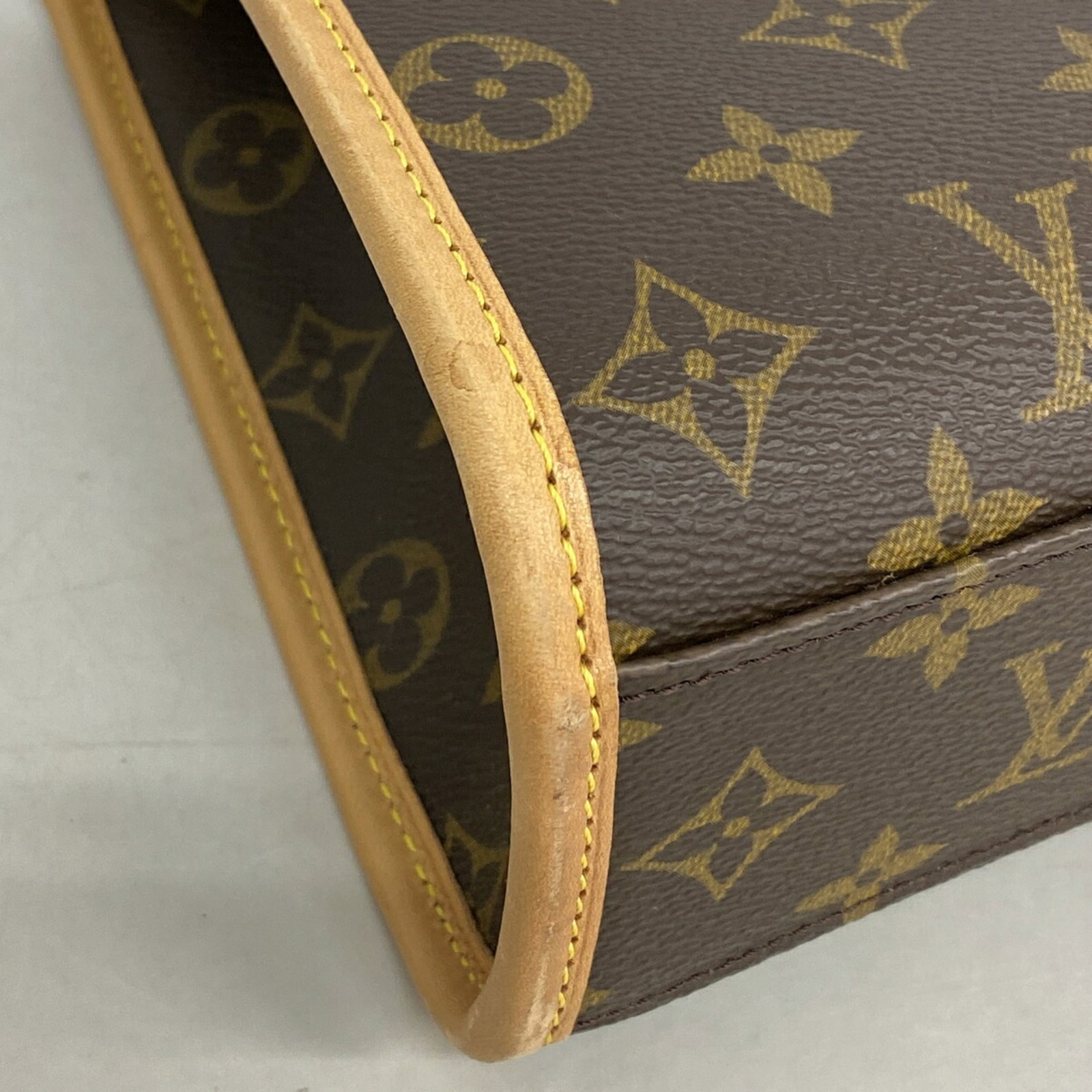 Handbag Louis Vuitton - 7