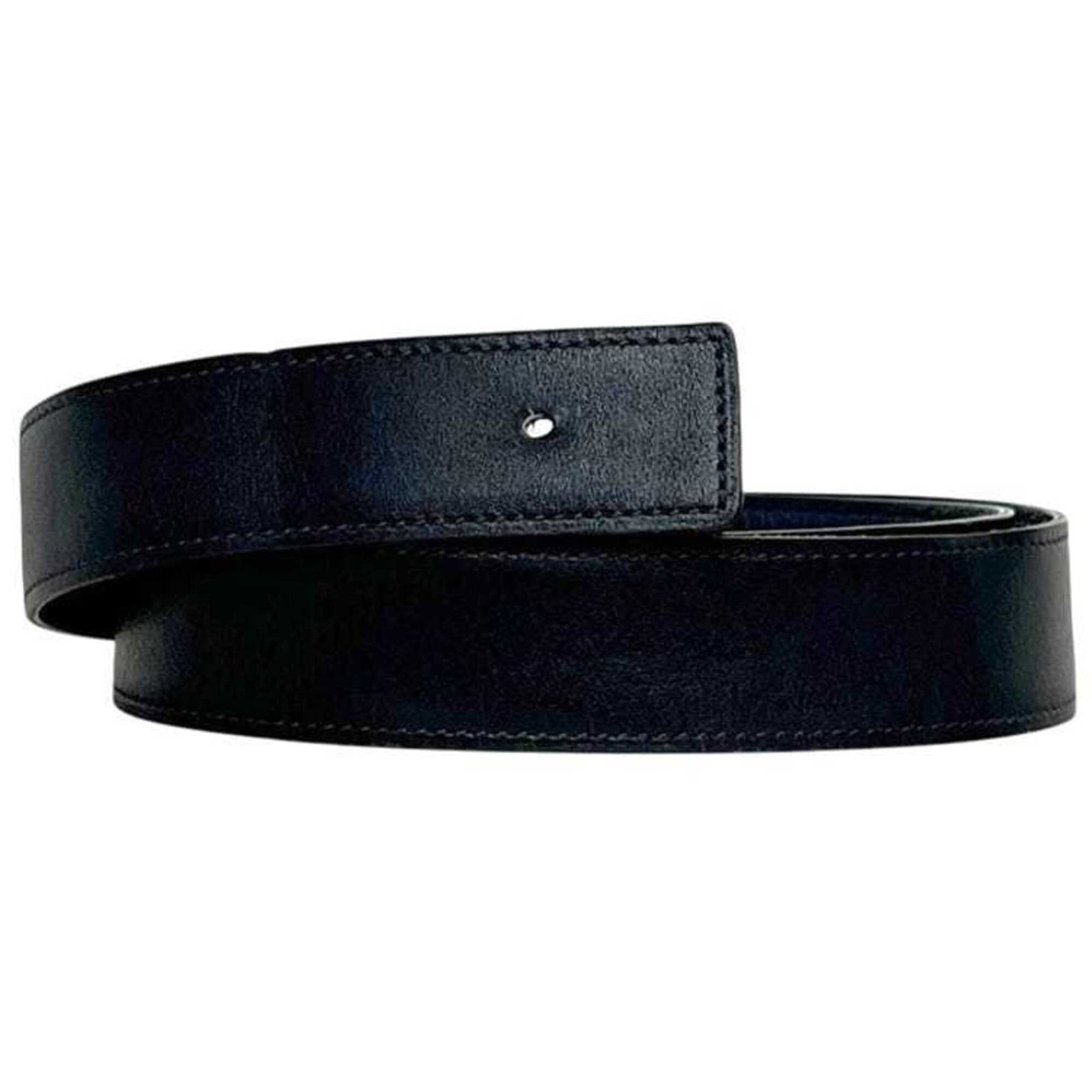 Hermes Standard Belt: Hermes Standard Belt Box calf leather and Taurillon clemence leather combine to create a unique and stylish standard belt from Hermes, available in blue and navy colors. The belt's dimensions range fr