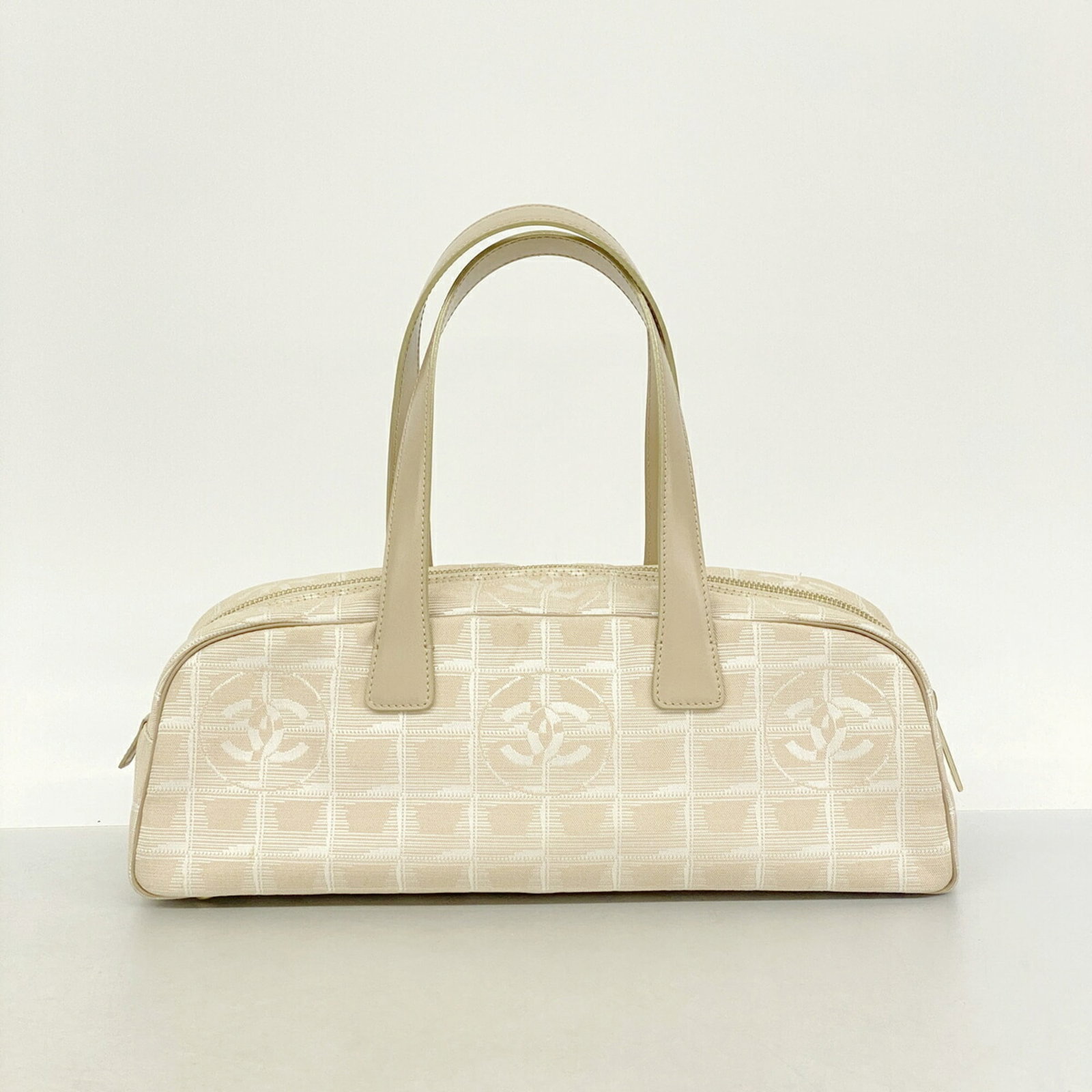 Nylon Handbag Chanel - 10