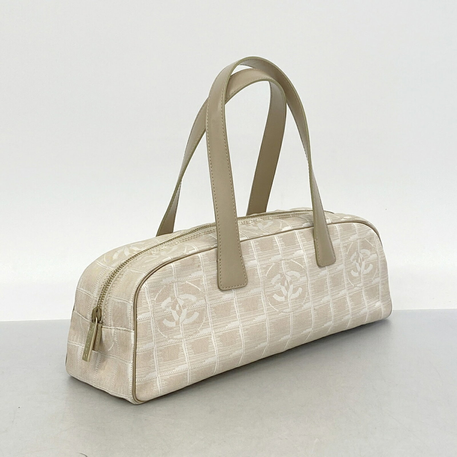 Nylon Handbag Chanel - 2