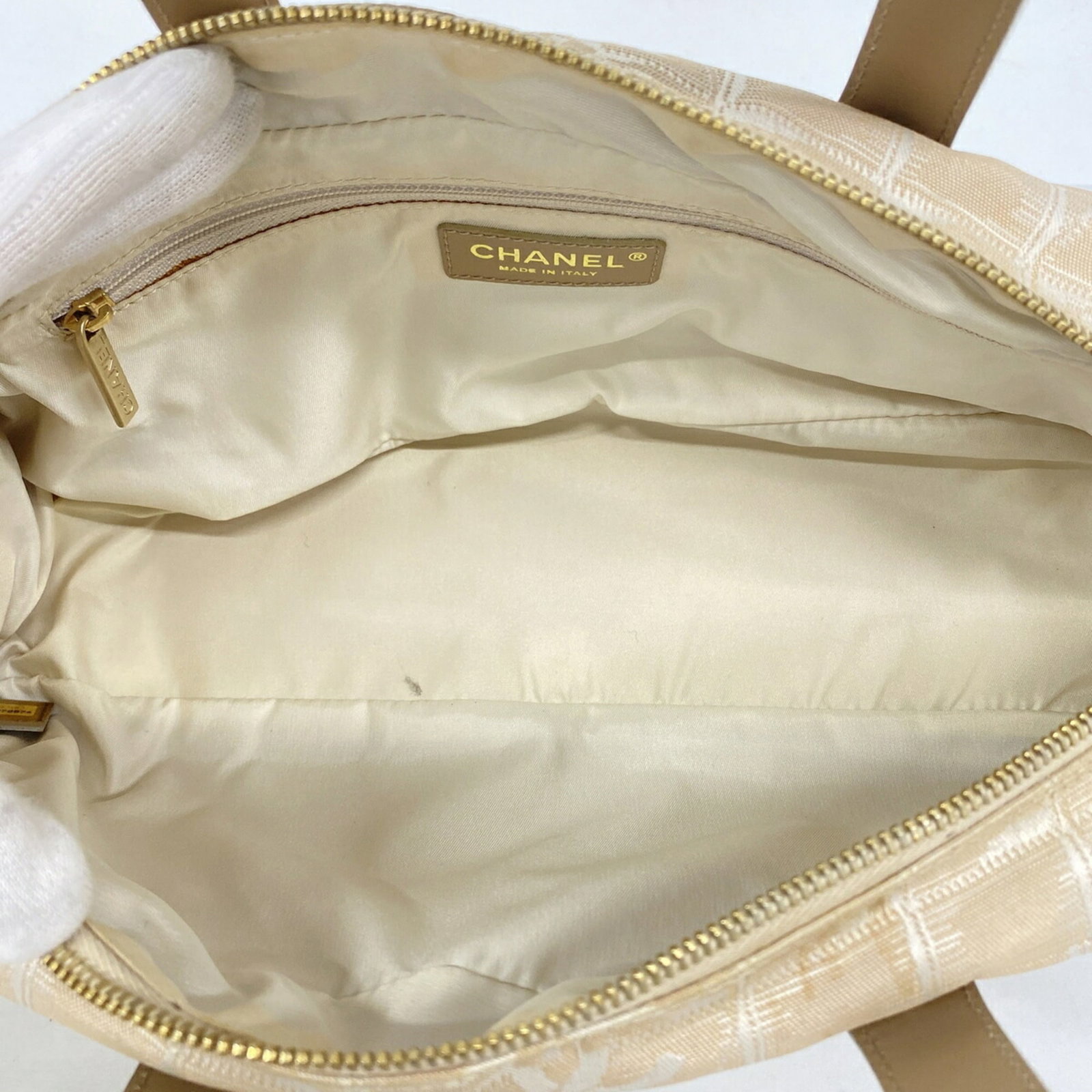 Nylon Handbag Chanel - 4