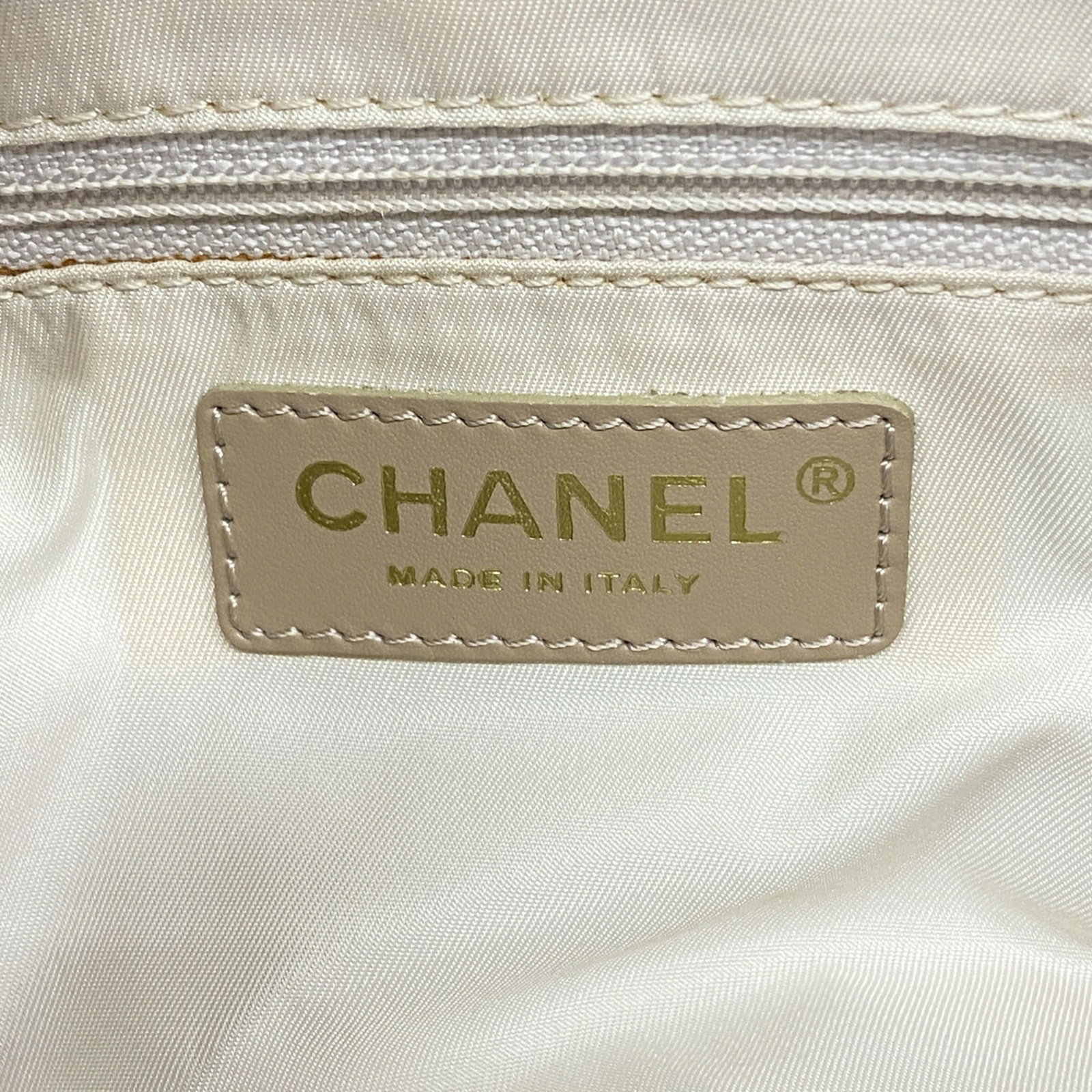 Nylon Handbag Chanel - 5